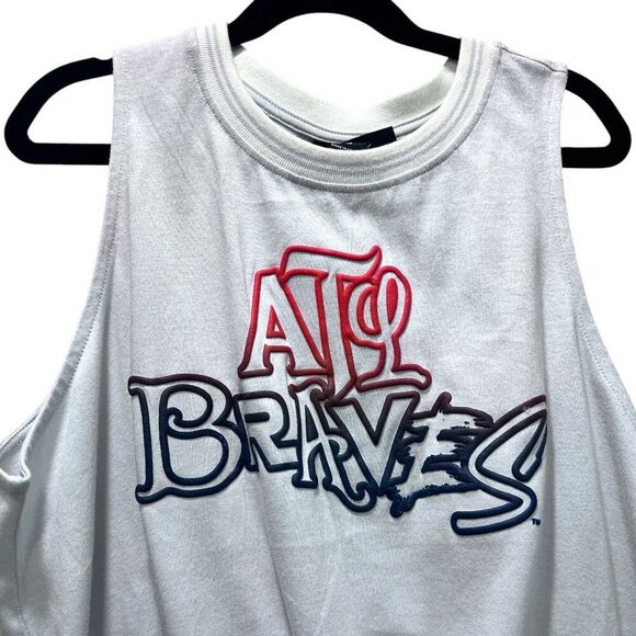 NWT! Atlanta Braves MLB Wild Collective Twisted Tie Front Puff Print Top Medium - Picture 3 of 7